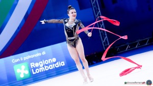 arm 53006 guyumjian lily sfe00248 simone ferraro ph